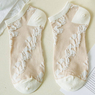 Rufia - Vintage Embossed  Floral Ankle Socks: Floral / Average