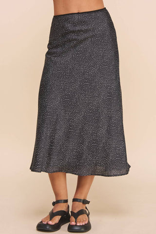 ISK1170L Slip Skirt Black: Black / Large