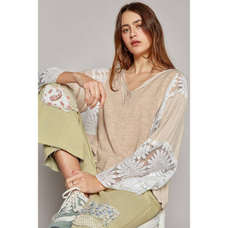 V-neck long flare sleeve lace detail solid top: BEIGE / S