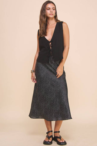 ISK1170L Slip Skirt Black: Black / Extra Small