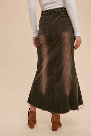 GARMENT WASHED CORDUROY MIDI SKIRT: DARK OLIVE / S