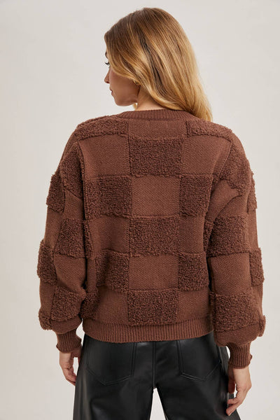 CHECKERED SHERPA ROUND NECK KNIT SWEATER: Beige / M/L