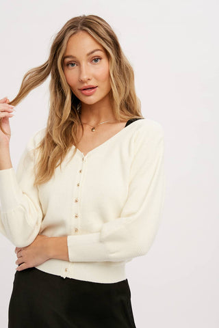 V-NECK BUTTON UP PULLOVER: CREAM / M