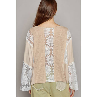 V-neck long flare sleeve lace detail solid top: BEIGE / S