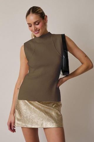MOCK NECK SLEEVELESS SWEATER