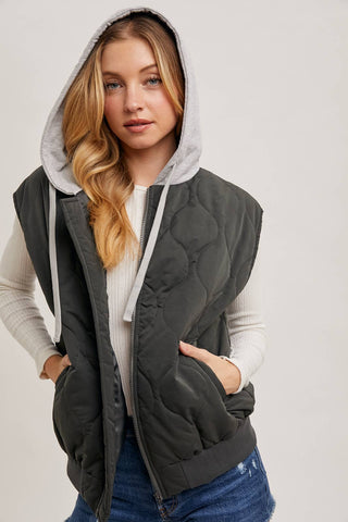 ZIPPER FRONT QUILTED PUFFER VEST CONTRAST HOODIE: ARMY GREEN / S/M