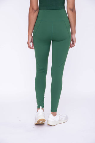 Tapered Band Essential Solid Highwaist Leggings: BLACK / S:M:L (2:2:2)