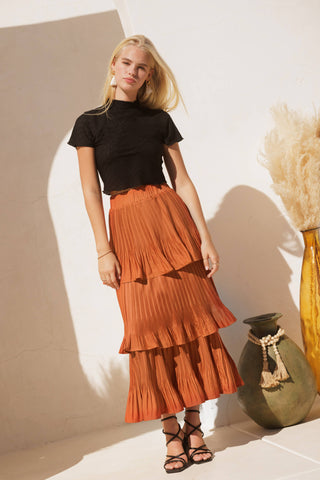 QS8365 Pleated Tiered Skirt: TERRA COTTA / LARGE