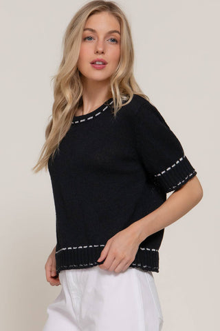 Short Sleeve Round Neck Sweater with Contrast Color Stitch