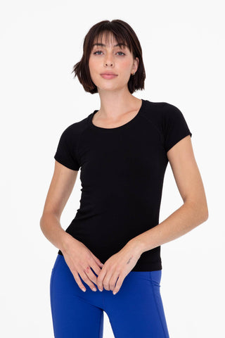 Seamless Perforated Tee: BLACK / S:M:L (2:2:2)