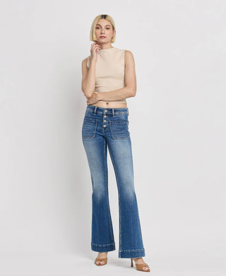 MID RISE TROUSER HEM FLARE JEANS T5848: GLEEFULLY / 24